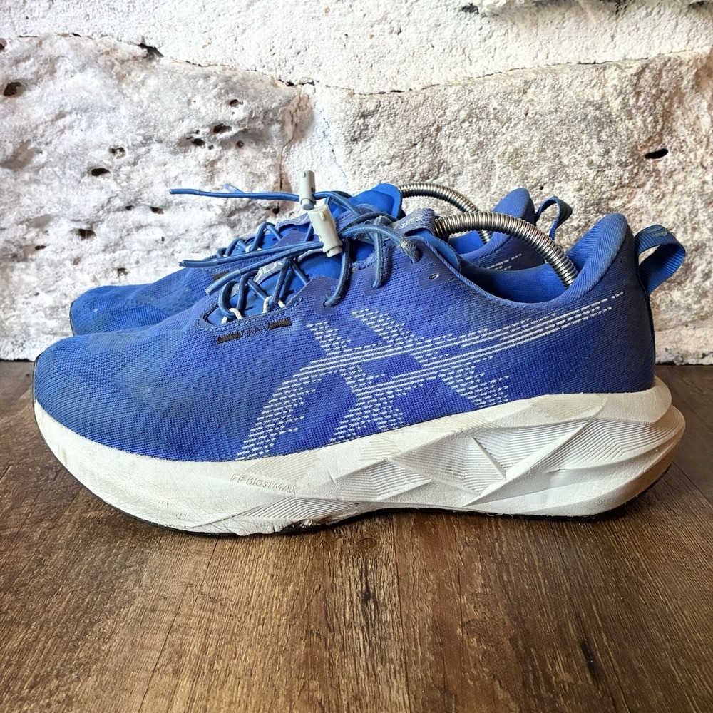Asics Novablast 5 Cushioned Comfort Running Walking Shoes Blue Mens 11 - Picture 3 of 9